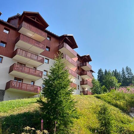 Appartement 4 Personnes Avec Piscine Interieure Puy-Saint-Vincent Bagian luar foto