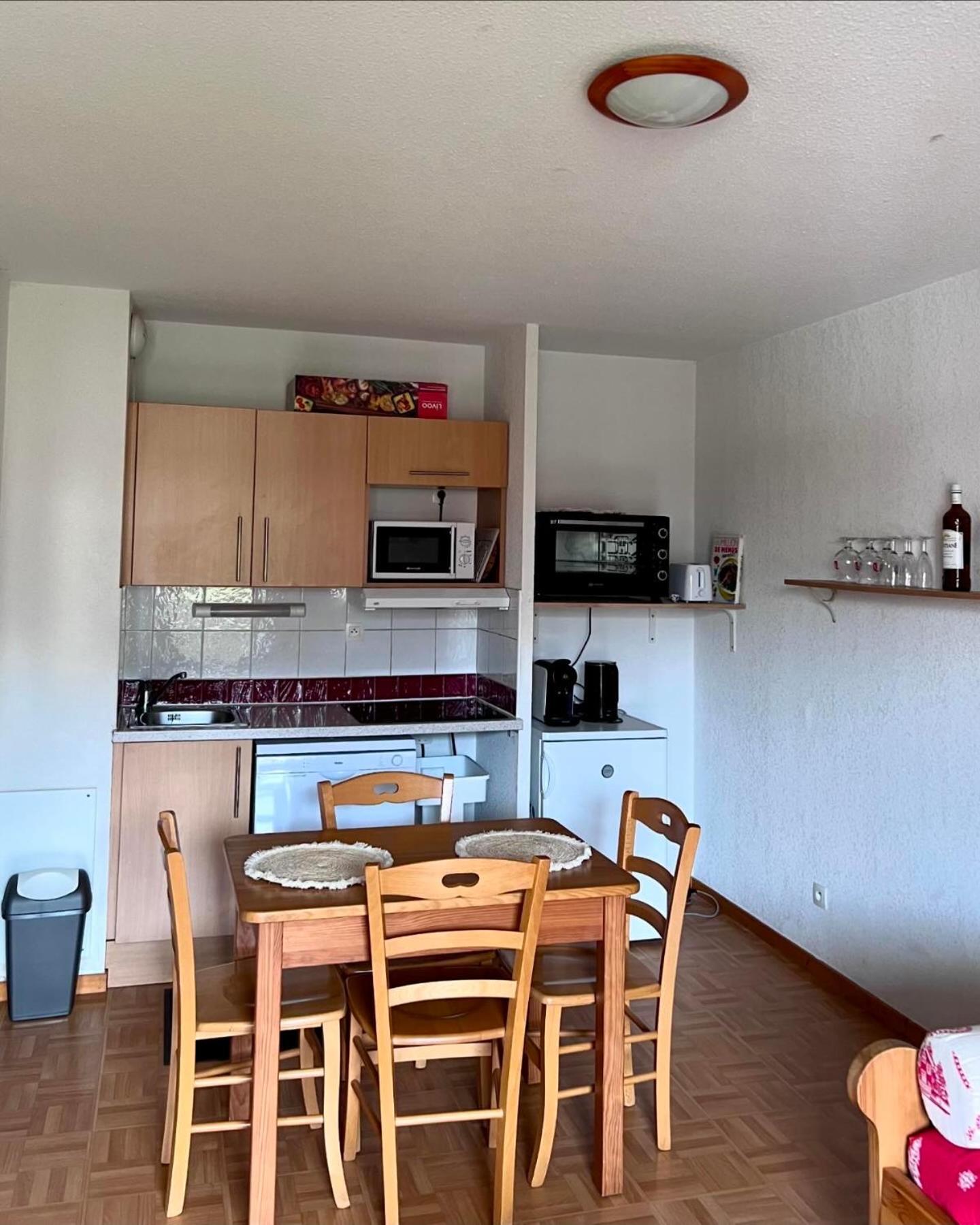 Appartement 4 Personnes Avec Piscine Interieure Puy-Saint-Vincent Bagian luar foto